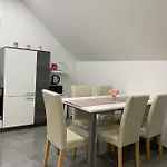 Apartma Azurre * Postojna