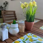 Apartma Azurre Daire Postojna