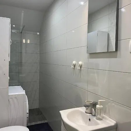 Apartma Azurre *