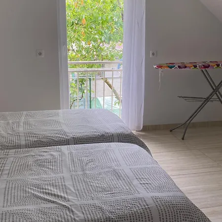 Apartma Azurre * Postojna