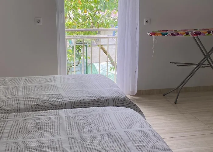 Apartma Azurre * Postumia