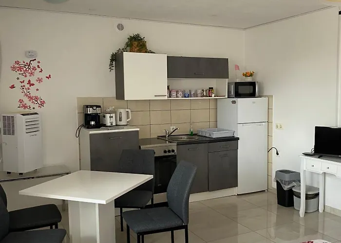 Apartma Azurre Appartamento
